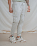 PANTALÓN CHINO CARGO CON GOMA GRÍS