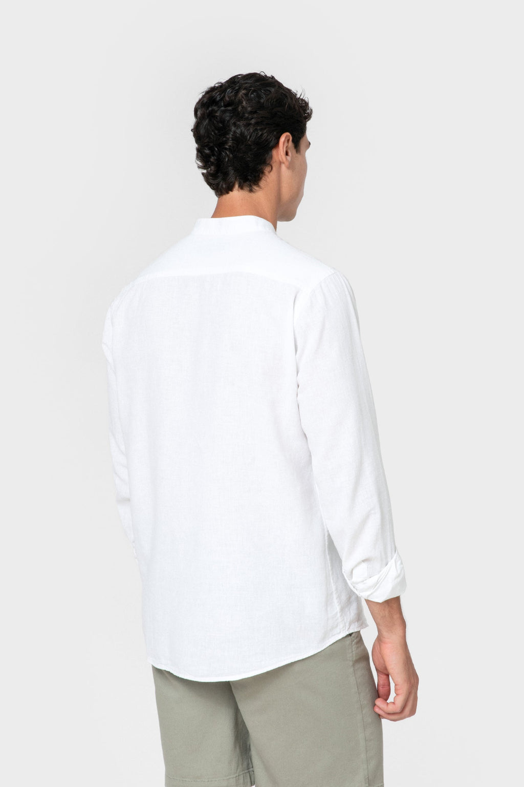 CAMISA LINO BLANCA CUELLO MAO