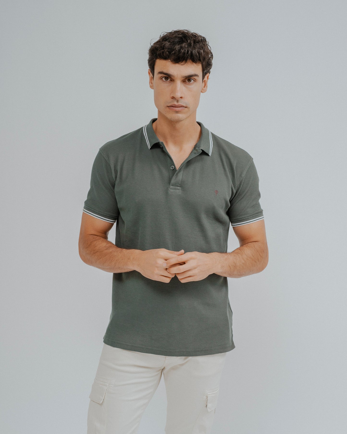 POLO ESTRUCTURA VERDE