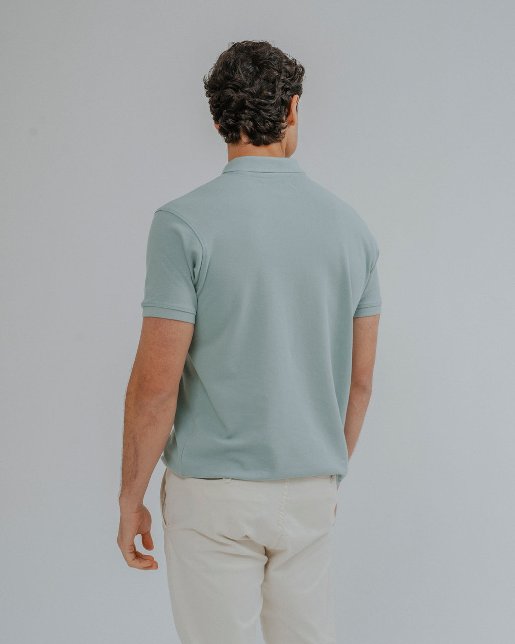 POLO BÁSICO REGULAR FIT VERDE