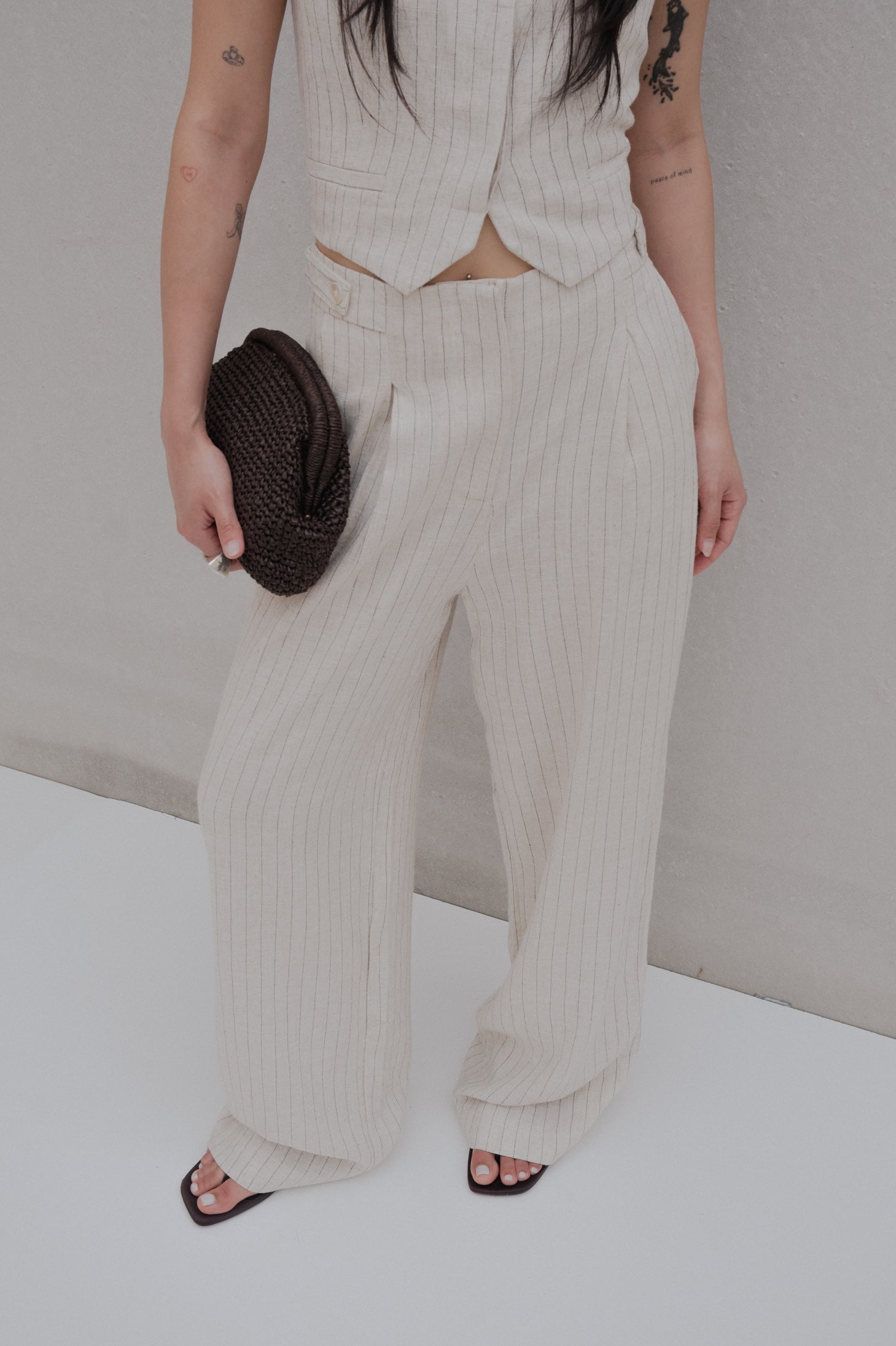 PANTALÓN LINO RAYA DIPLOMÁTICA