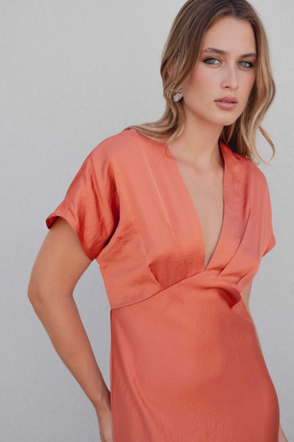 VESTIDO MIDI SATINADO