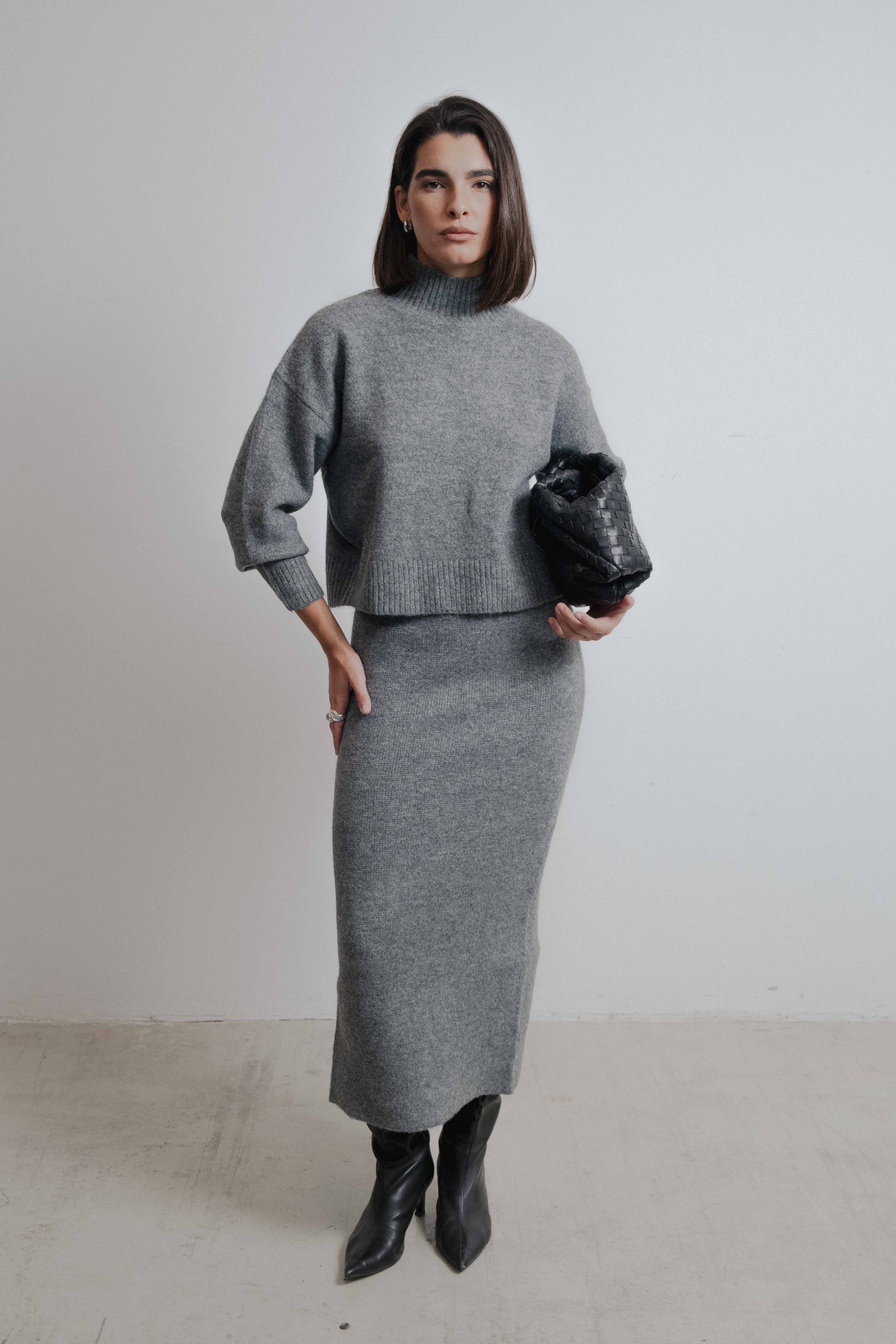 JERSEY OVERSIZE CUELLO SUBIDO