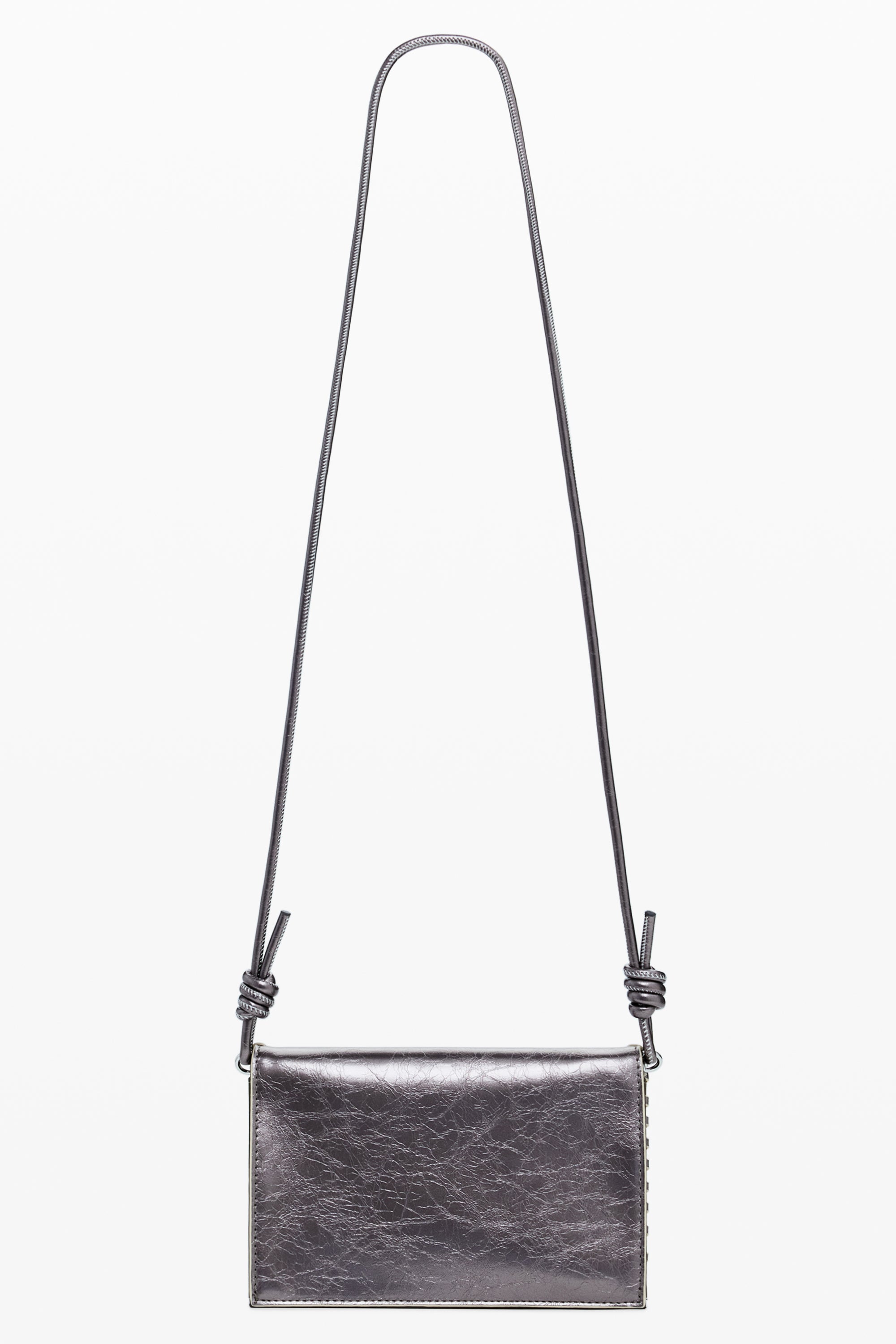 CARTERA CÁPSULA MATILDA TINY CON CREMALLERA DESIGUAL