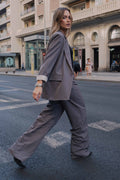 BLAZER MIT GEMUSTERTEM BÜNDCHEN