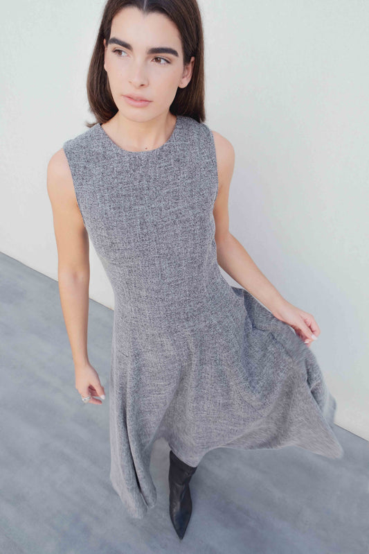 VESTIDO MIDI ESTRUCTURA