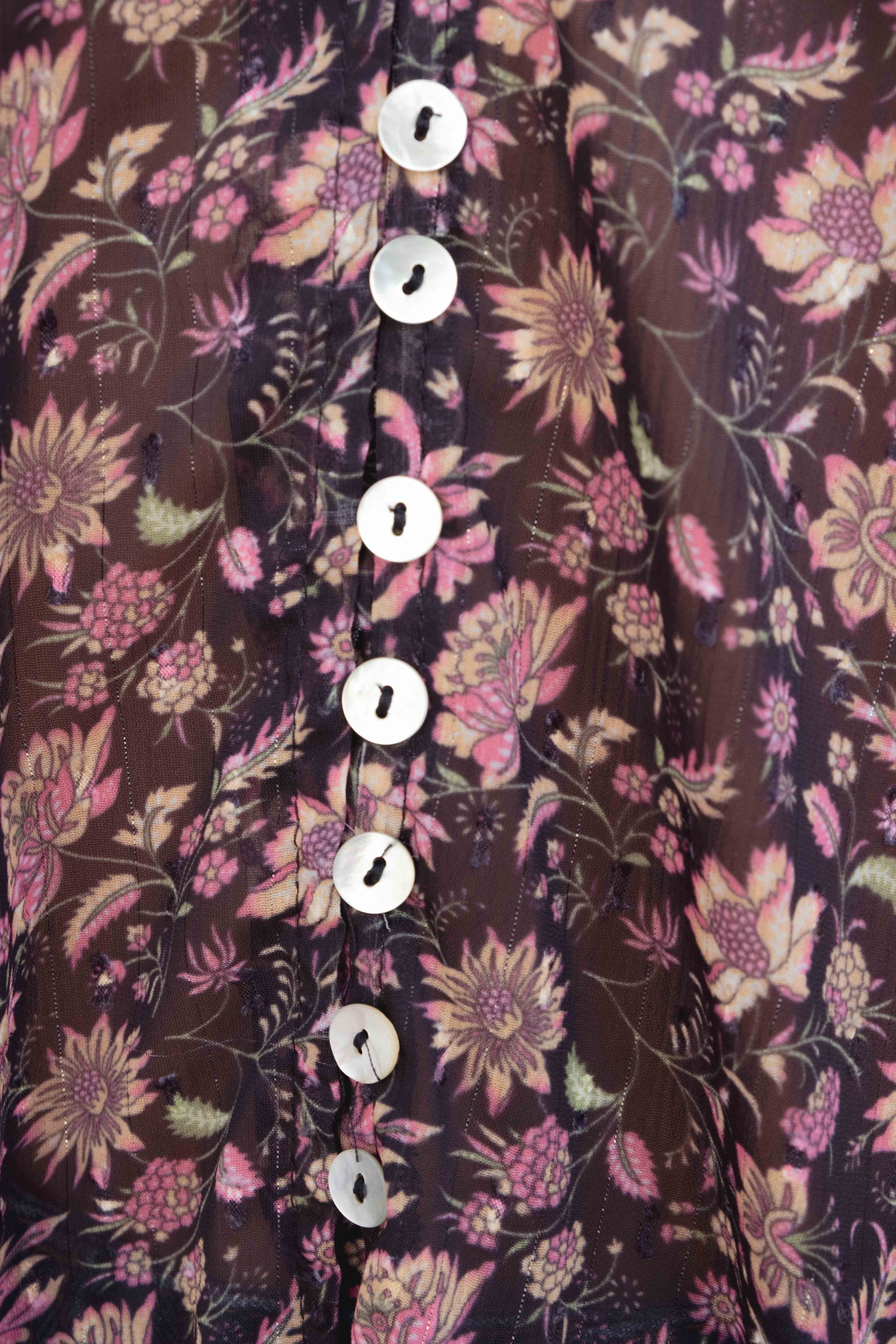 BLUSA SEMITRANSPARENTE ESTAMPADA