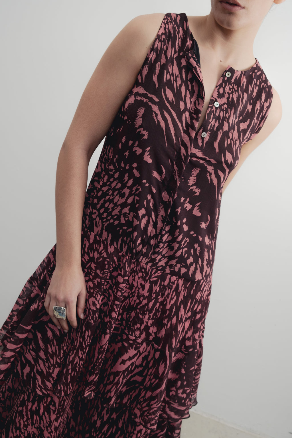 VESTIDO LARGO VOLANTES ESTAMPADO