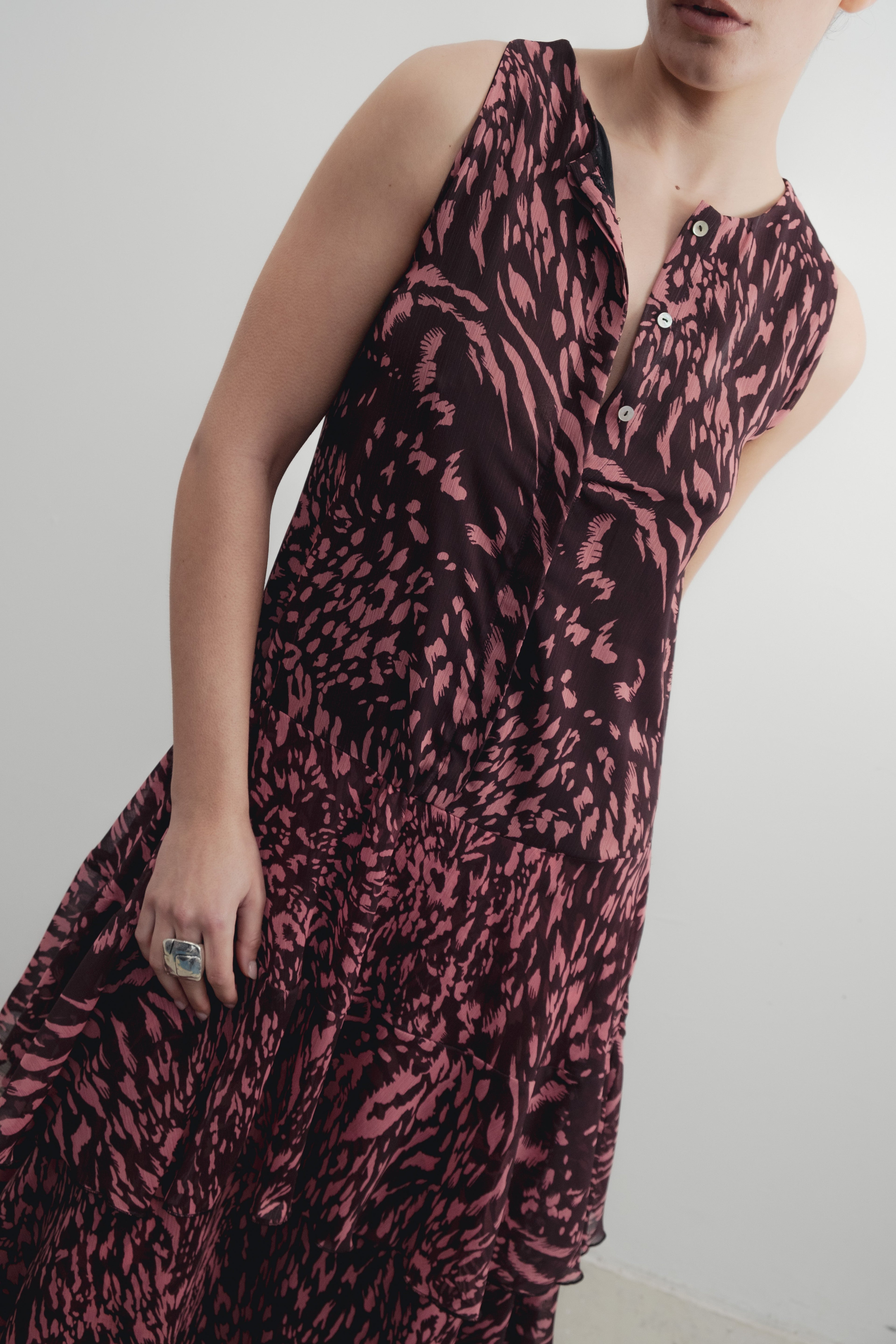 VESTIDO LARGO VOLANTES ESTAMPADO